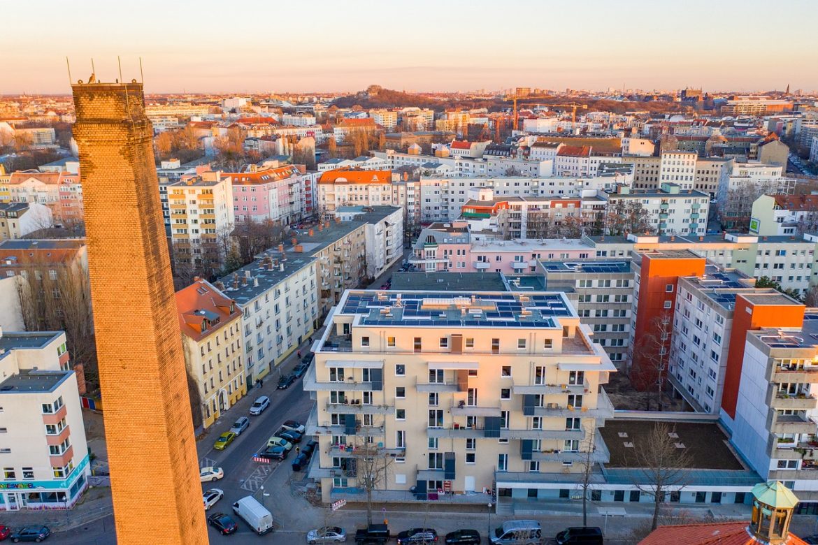 Schock für Solaranlagen-Besitzer: Steht die garantierte Einspeisevergütung vor dem Aus?