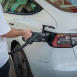 Symbolbild zu E-Auto versichern: Akku, Ladekabel und Folgeschäden genauer lesen