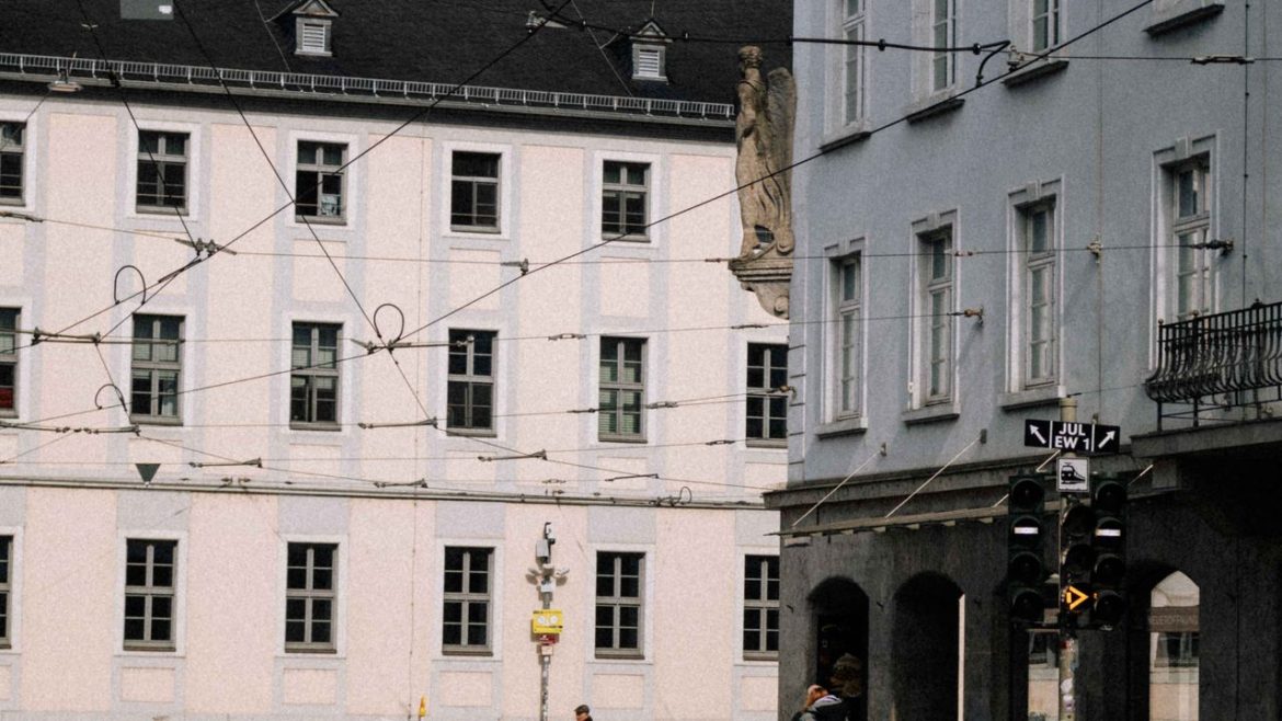 Auslandsschaden im Sommer: Was vor der Reise in die Unterlagen gehört