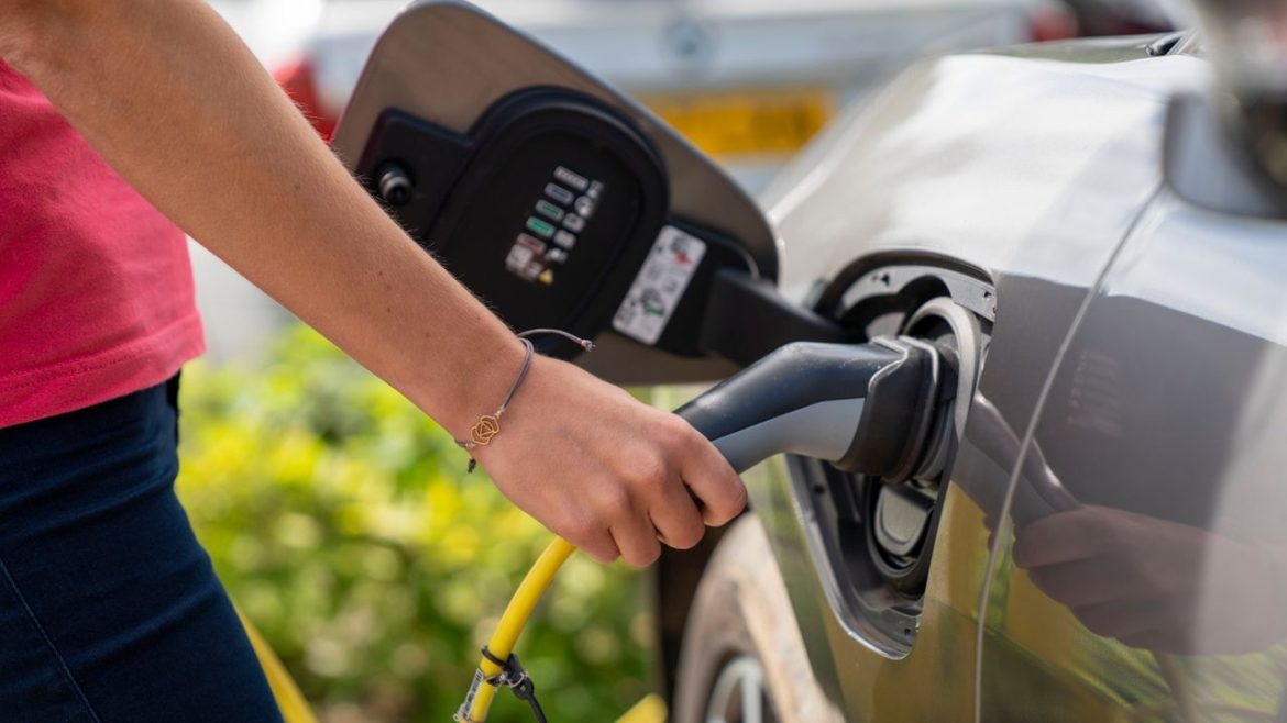 Öffentliche Ladetarife: Warum Abo-Modelle für Vielfahrer wichtiger werden